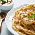Roti Canai: Lezatnya Roti Pipih Yang Menggugah Selera