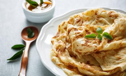 Roti Canai: Lezatnya Roti Pipih Yang Menggugah Selera