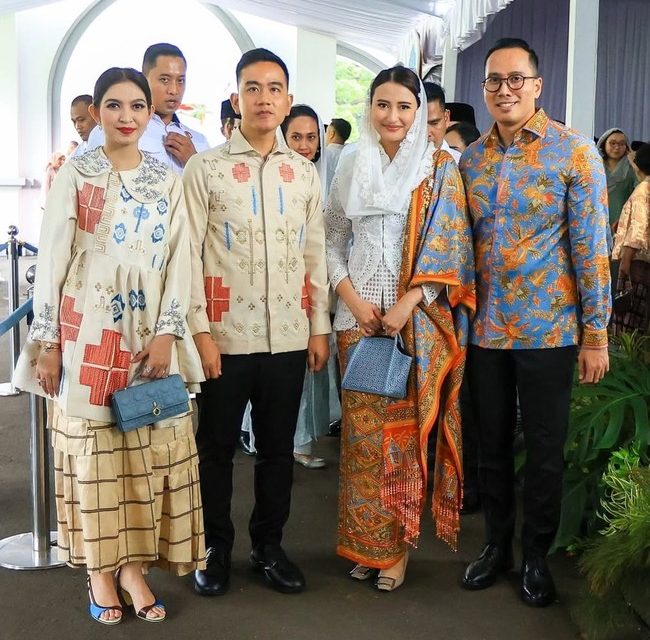 Open House Lebaran Prabowo Gaya 2 Menantu Jokowi Curi Perhatian