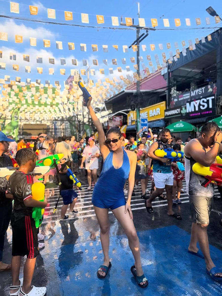Liburan Adrija Roy Di Phuket: Festival Songkran Penuh Warna