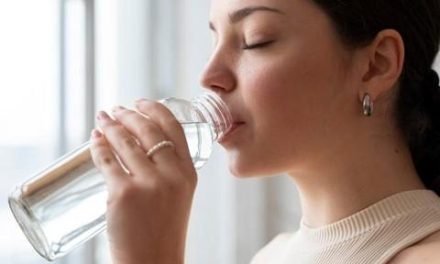 Jangan Sepelekan! Air Putih Bisa Bantu Jaga Tekanan Darah