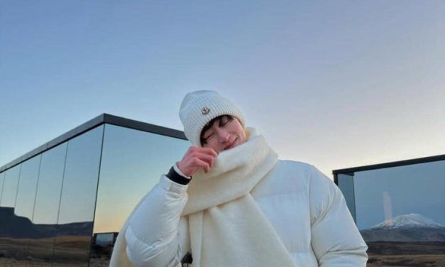 Est Supha Winter Style, Outfit Chic Bikin Tampilan Makin Classy