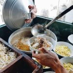 Mie Kocok Bandung: Kuliner Legendaris Yang Gurih & Menggoda