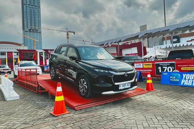 Suzuki Bikin Kejutan! Grand Vitara Facelift Usung Jok Pendingin