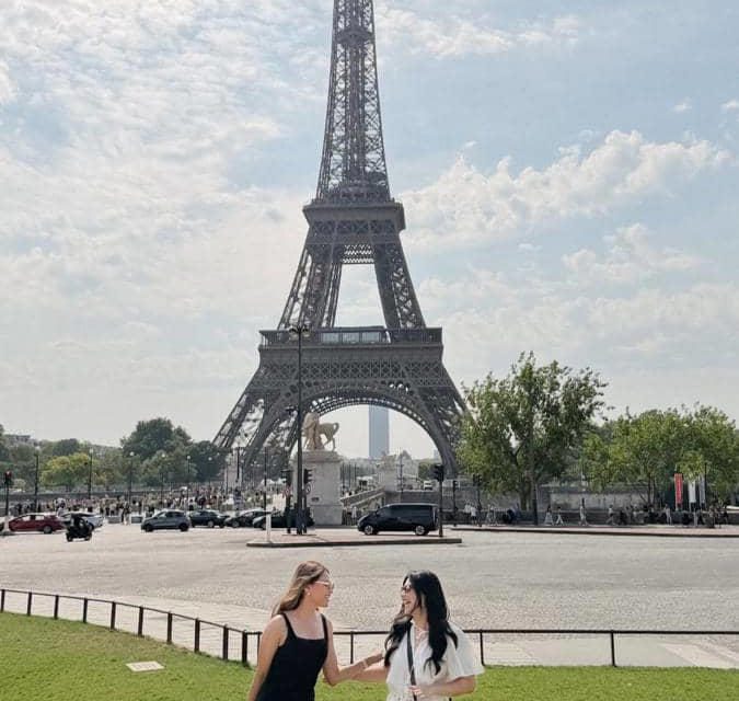 Paris Vibes! Yunita Siregar Jelajahi Paris Dengan Gaya Santai