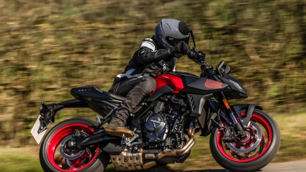 Tampil Beda! Suzuki GSX-8S Dapat Sentuhan Baru Makin Memikat