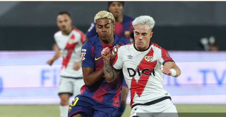 Rumor Galau Terbantahkan! Lamine Yamal Ceria Bela Barcelona