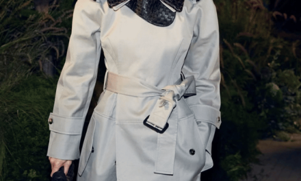 Elegan Dan Edgy! Song Hye Kyo Memukau Di Milan Fashion Week